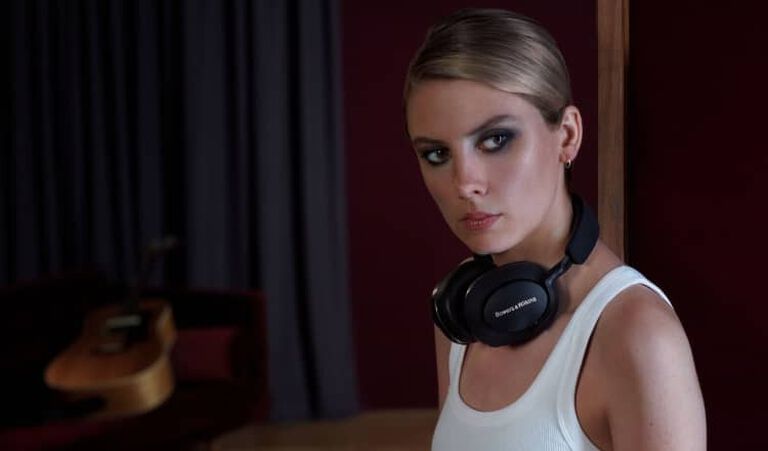 Headphones